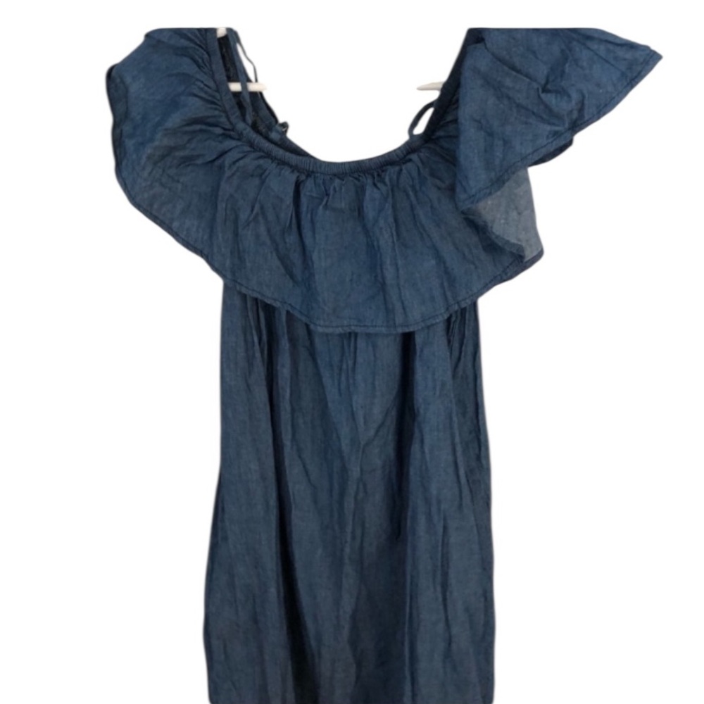 Charlotte Russe size small lightweight denim off shoulder dress